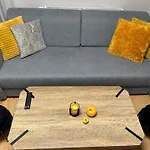 Przytulny Z Ogrodem W Jeleniej Gorze By Renters Апартаменты Еленя-Гура