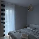 Przytulny Z Ogrodem W Jeleniej Górze By Renters