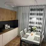 Апартаменты Przytulny Z Ogrodem W Jeleniej Gorze By Renters