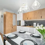 Lejlighed Przytulny Z Ogrodem W Jeleniej Gorze By Renters *