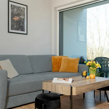 아파트 Przytulny Z Ogrodem W Jeleniej Gorze By Renters *