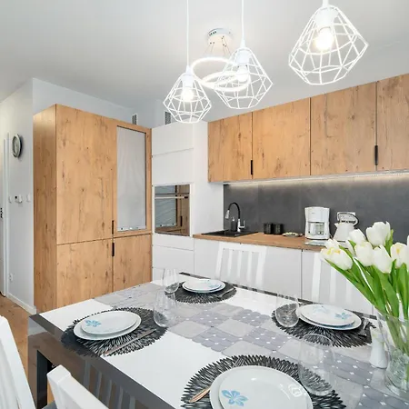 아파트 Przytulny Z Ogrodem W Jeleniej Gorze By Renters *