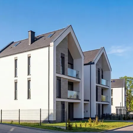 Przytulny Z Ogrodem W Jeleniej Górze By Renters * Jelenia Góra