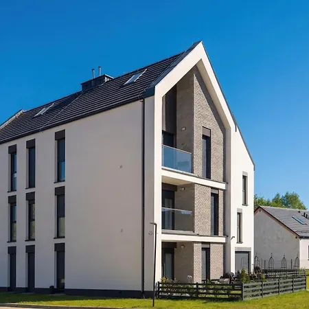 Przytulny Z Ogrodem W Jeleniej Gorze By Renters